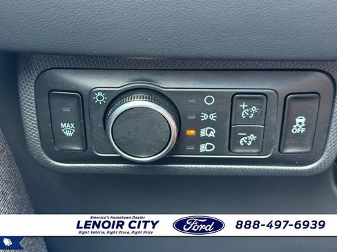 Used 2025 Ford Mustang Mach-E Premium RWD image 19