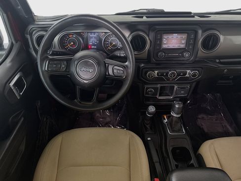 Used 2021 Jeep Wrangler Unlimited Sport image 15