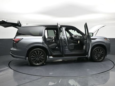 New 2026 INFINITI QX80 Autograph image 38