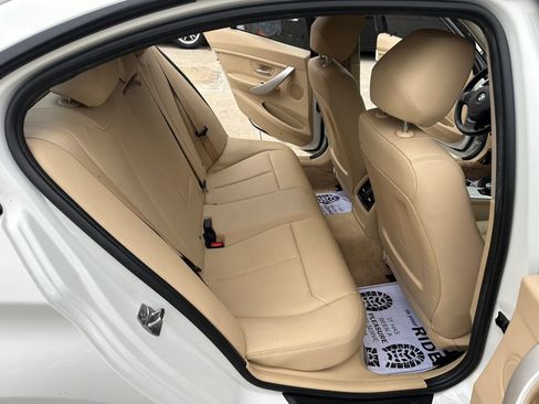 Used 2015 BMW 320i Sedan RWD image 8