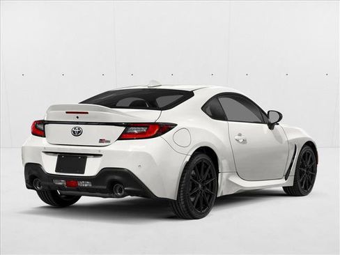 New 2026 Toyota GR86 Premium RWD image 2