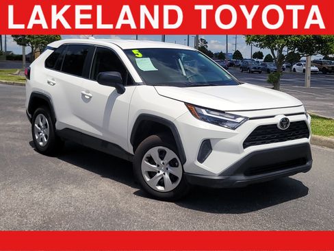 Used 2025 Toyota RAV4 LE AWD/4WD image 1