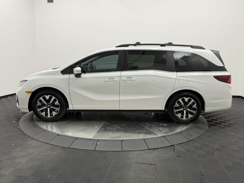 Used 2025 Honda Odyssey EX-L image 4
