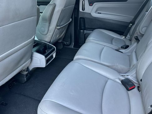 Used 2022 Honda Odyssey EX-L image 12