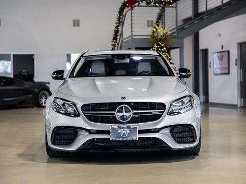 Used 2019 Mercedes-Benz E 63 AMG S image 9