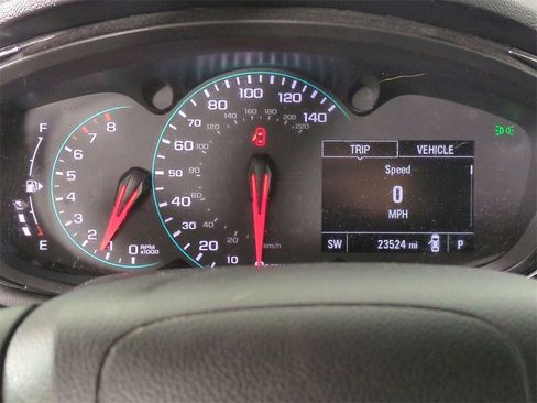 Certified 2022 Chevrolet Trax LT w/ LT Convenience Package image 12