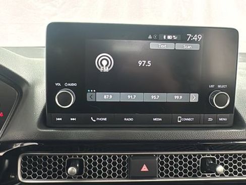 Used 2025 Honda Civic Sport image 24