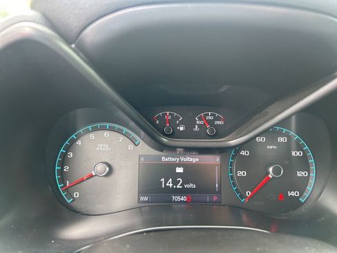 Used 2019 Chevrolet Colorado Z71 AWD/4WD image 19