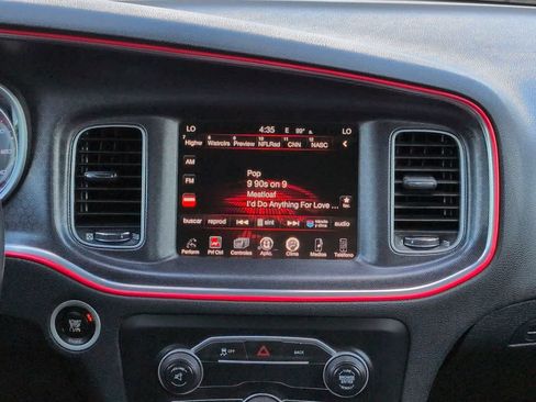 Used 2016 Dodge Charger SXT RWD image 17