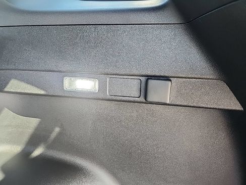 Used 2025 Chevrolet Equinox RS w/ Safety and Technology Package AWD/4WD image 48