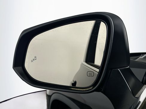 Used 2021 Toyota Highlander Limited FWD image 16