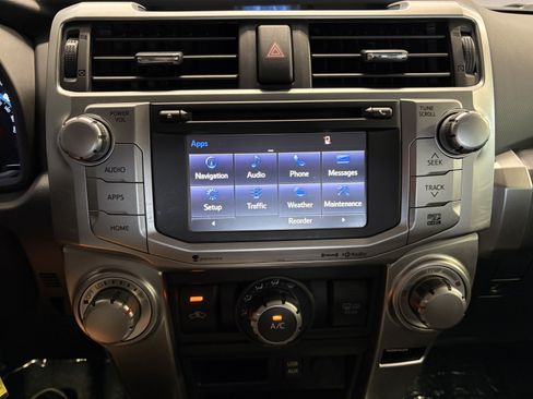 Certified 2017 Toyota 4Runner SR5 AWD/4WD image 14