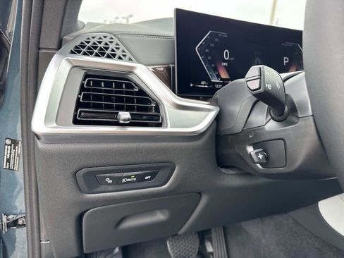 New 2026 BMW X5 sDrive40i w/ Premium Package image 29