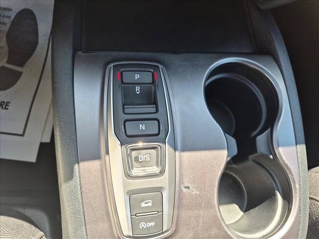 Used 2022 Honda Pilot Sport image 12