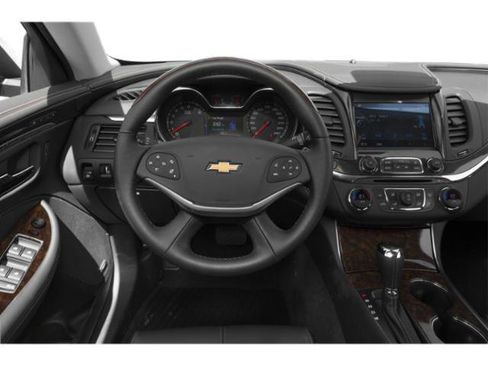 Used 2015 Chevrolet Impala LTZ FWD image 10