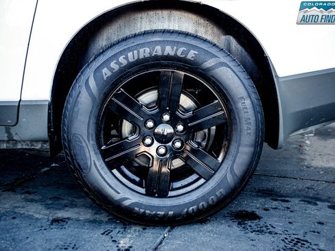 Used 2012 Chevrolet Traverse LT image 26