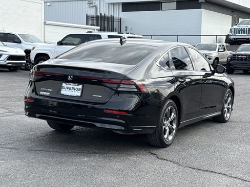 Used 2024 Honda Accord EX-L image 3