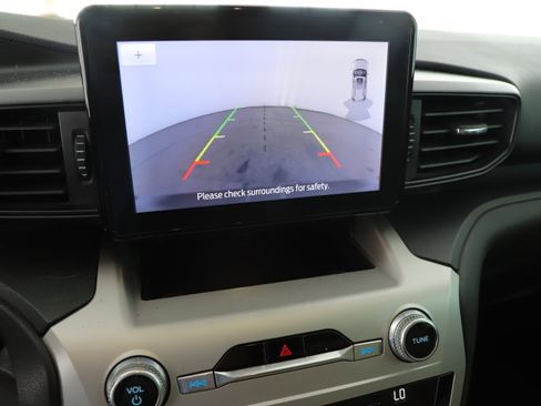 Used 2020 Ford Explorer 2WD image 13