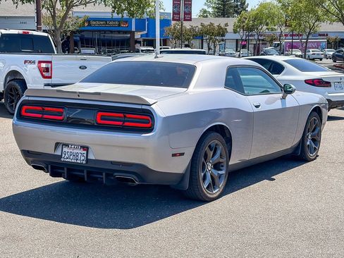 Used 2018 Dodge Challenger SXT Plus RWD image 4