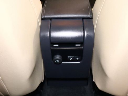 Used 2016 Volvo XC60 T6 Platinum w/ Climate Package image 35