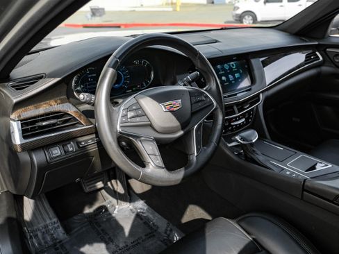 Used 2018 Cadillac CT6 Premium Luxury image 2