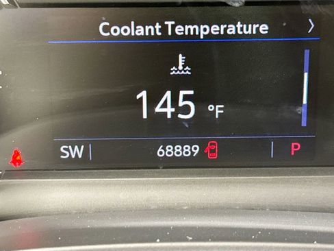 Used 2020 Cadillac XT6 Premium Luxury image 12