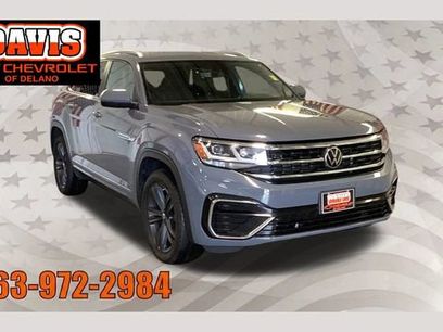 Used 2020 Volkswagen Atlas Cross Sport SE w/ Panoramic Sunroof Package