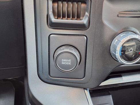 Used 2023 Ford F150 Lariat image 24