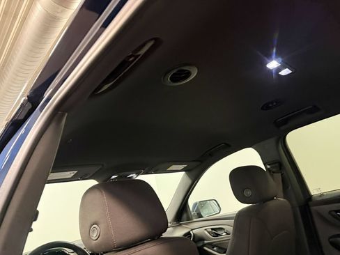 Used 2023 Chevrolet Traverse LT w/ LPO, Floor Liner Package AWD/4WD image 11