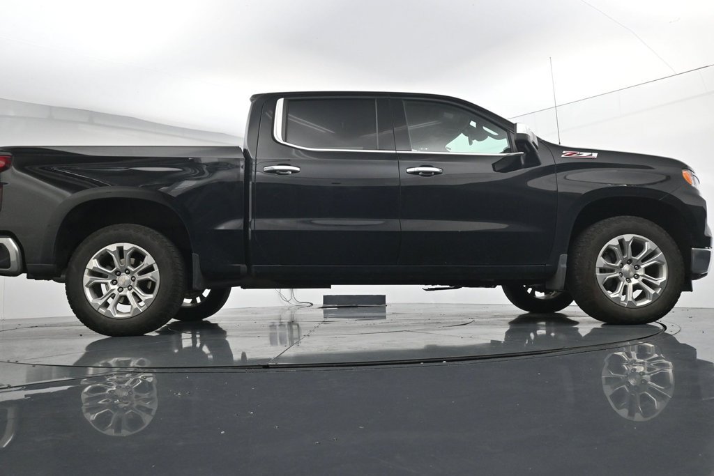 Used 2023 Chevrolet Silverado 1500 LTZ AWD/4WD image 24