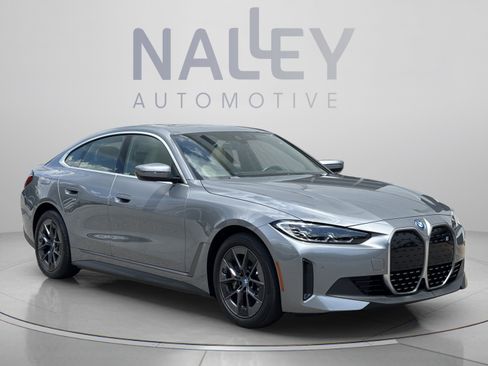 Used 2023 BMW i4 eDrive35 w/ Premium Package RWD image 5