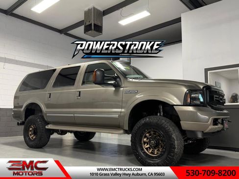 Used 2004 Ford Excursion Limited AWD/4WD image 1