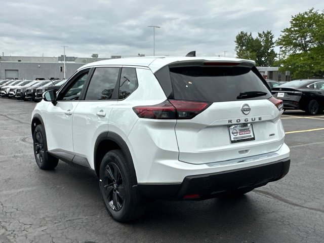 New 2026 Nissan Rogue SV AWD/4WD image 6
