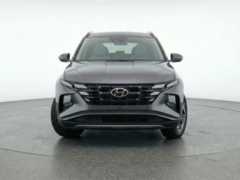 Used 2025 Hyundai Tucson SEL image 2