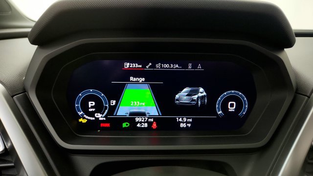 Used 2025 Audi Q4 e-tron Premium w/ Convenience Package AWD/4WD image 59