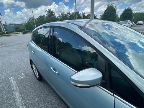 Used 2014 Ford C-MAX SEL w/ Equipment Group 302A FWD image 20