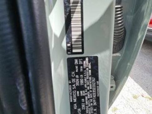 Used 2025 Kia K4 LXS image 14