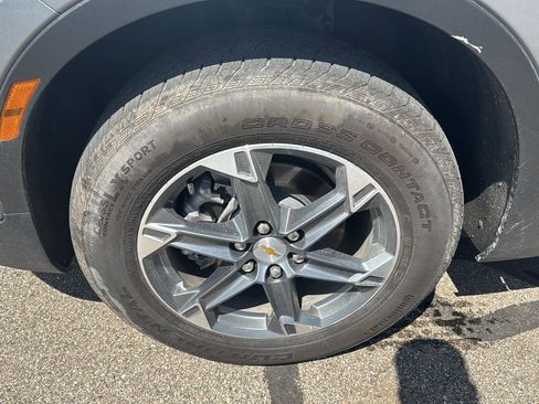 Used 2025 Chevrolet Blazer LT image 10