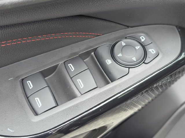 New 2026 Chevrolet Trax RS w/ Sunroof Package FWD image 20