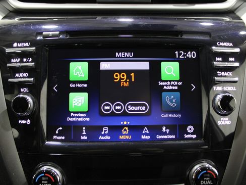 Used 2023 Nissan Murano SL w/ SL Moonroof Package image 18