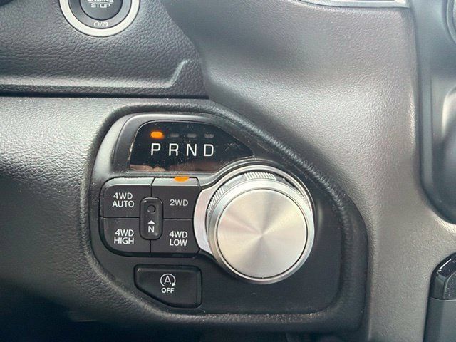 Used 2022 RAM 1500 Laramie w/ Sport Appearance Package AWD/4WD image 16