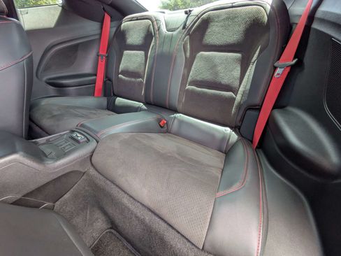 Used 2017 Chevrolet Camaro ZL1 RWD image 7