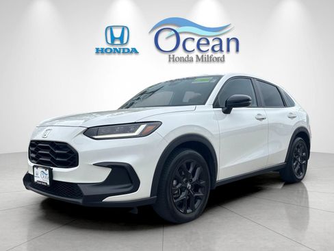 Used 2023 Honda HR-V Sport image 7