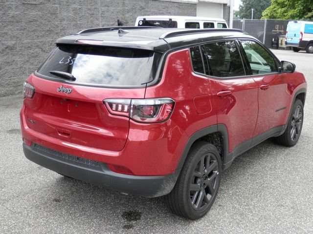 New 2026 Jeep Compass Limited w/ Sun, Sound & Navigation Group AWD/4WD image 8