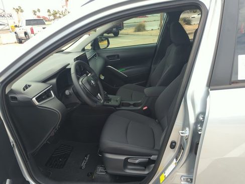 New 2026 Toyota Corolla Cross LE image 4