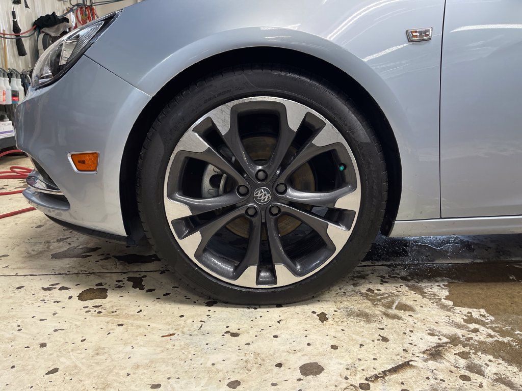 Used 2019 Buick Cascada Premium FWD image 11