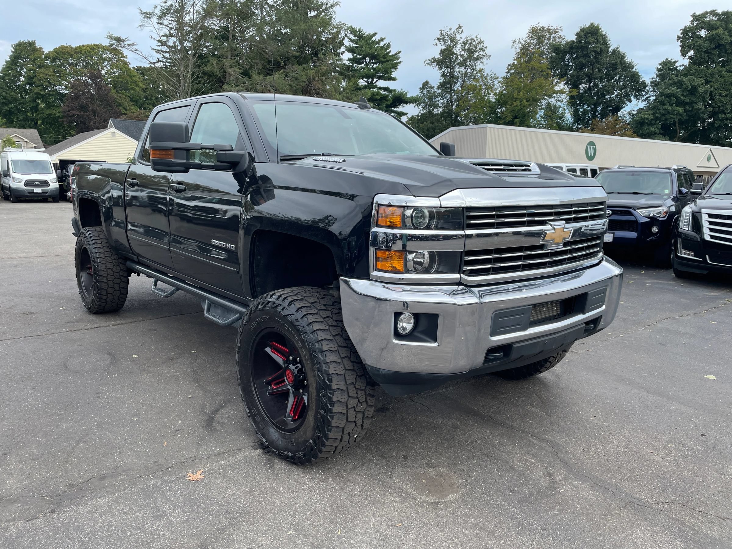 Used 2018 Chevrolet Silverado 2500 LT w/ LT Convenience Package AWD/4WD image 7