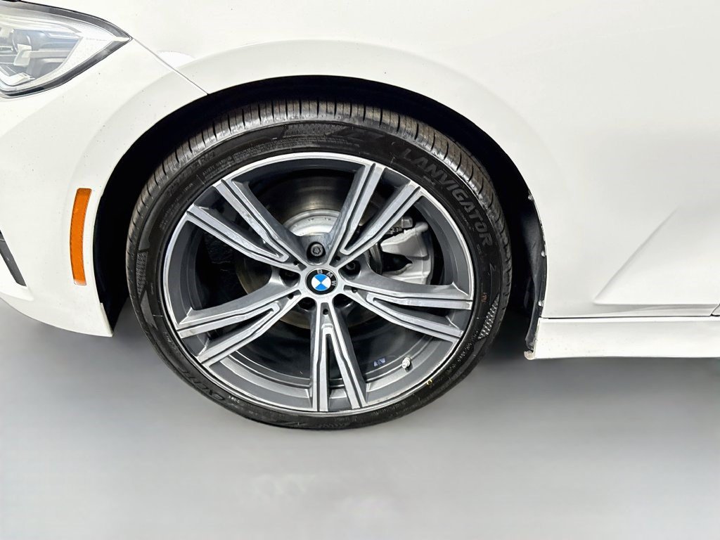 Used 2022 BMW 330i Sedan w/ Driving Assistance Package RWD image 37