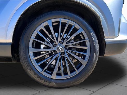 Used 2025 Lexus RX 350 Premium FWD image 11