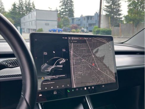 Used 2019 Tesla Model 3 Long Range image 5
